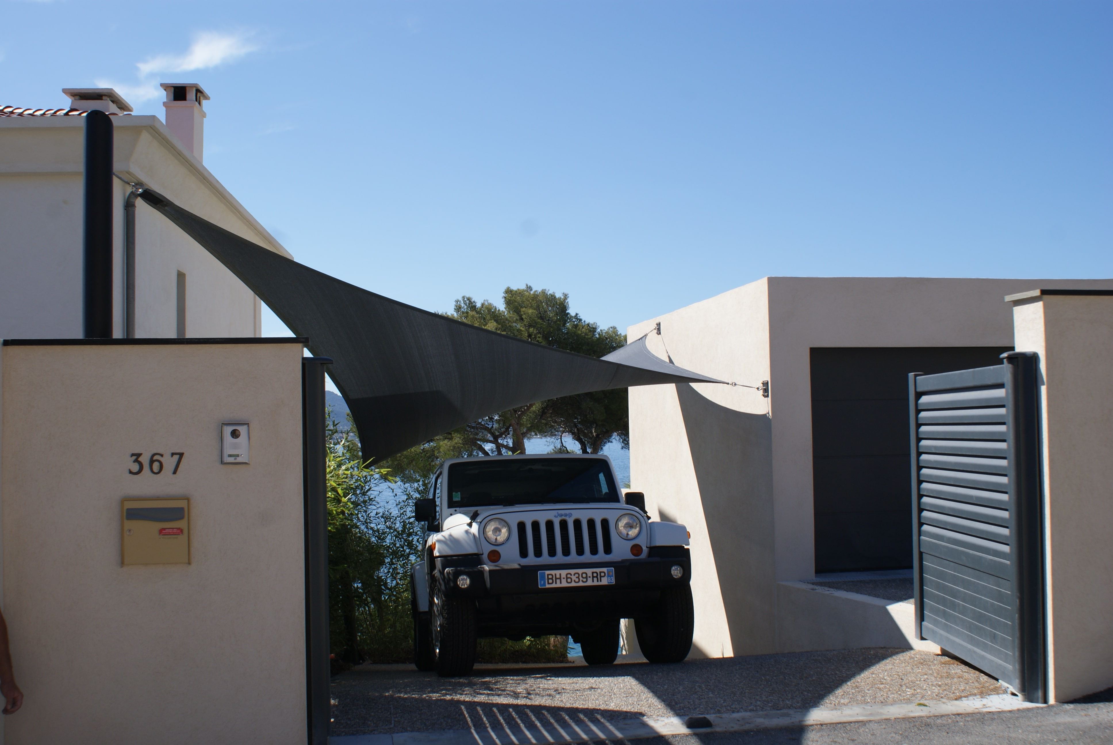 abri voiture en toile