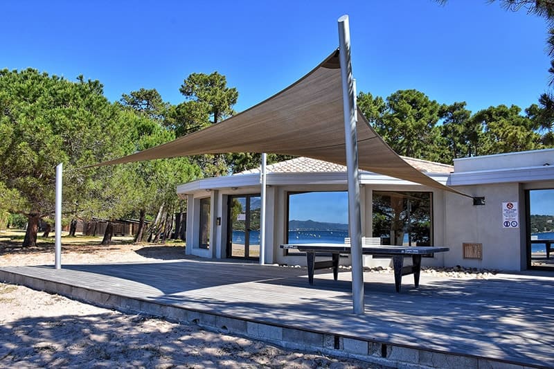 toile d'ombrage pour camping