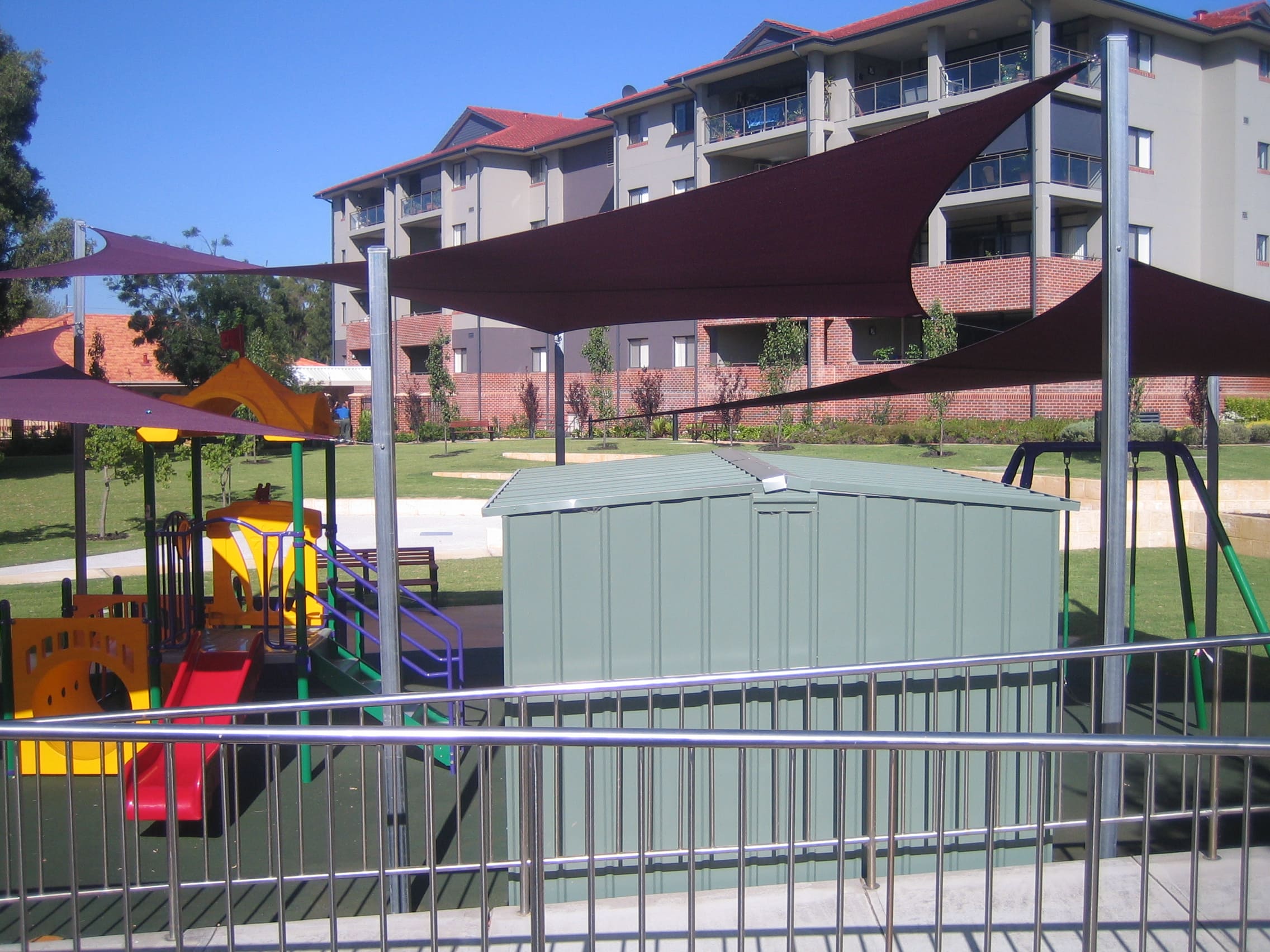 toile d'ombrage sur mesure