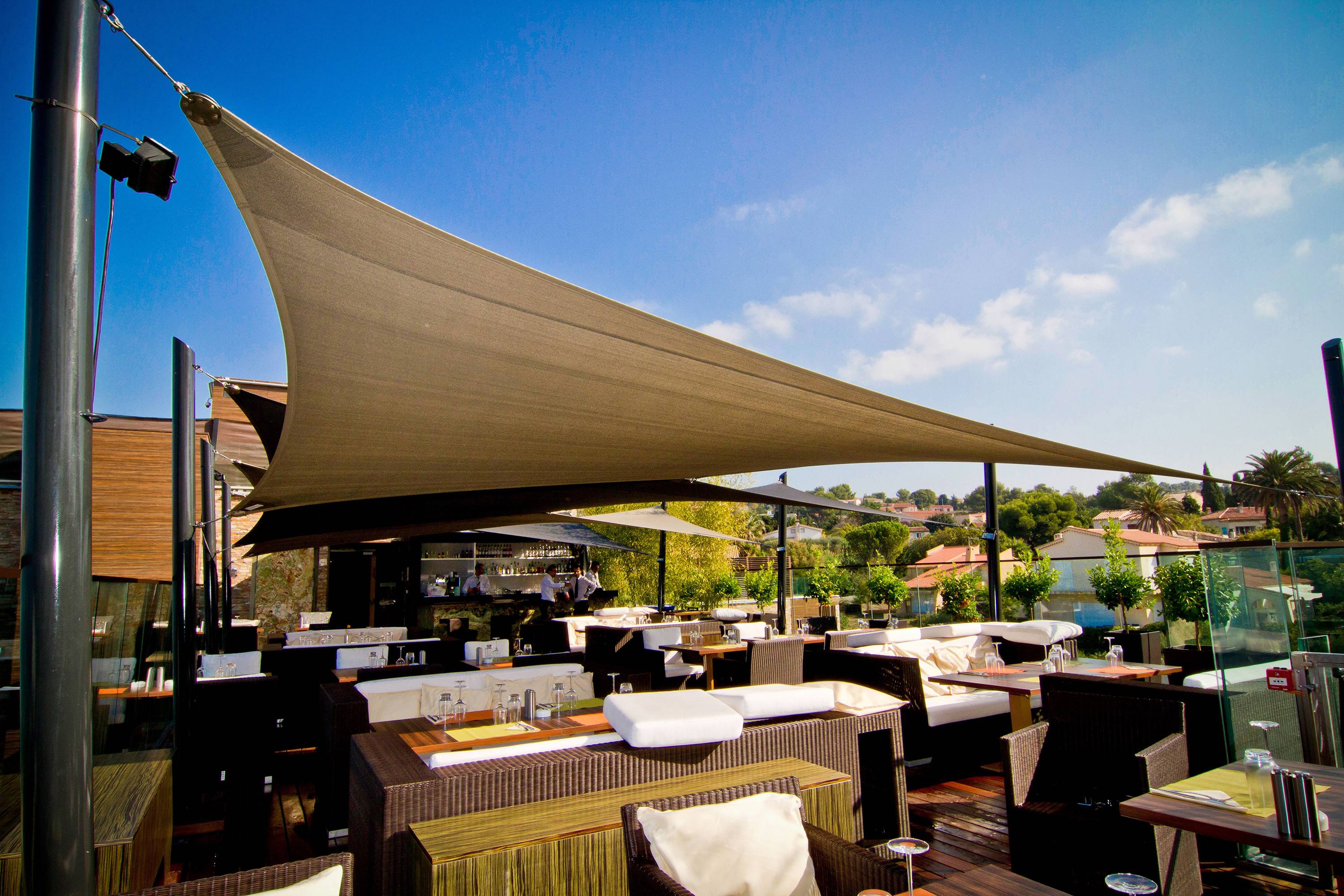 toile d'ombrage sur mesure