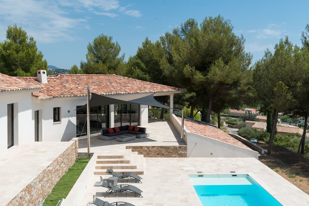 voile d'ombrage pour piscine