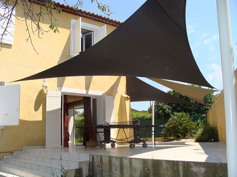 toile d'ombrage sur mesure