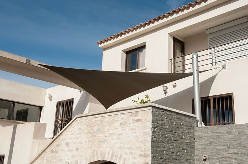 voile d'ombrage pour jardin