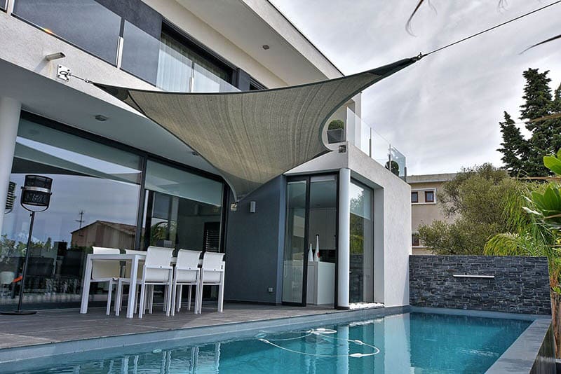 toile d'ombrage en France