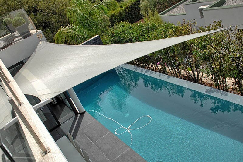 voile d'omrage pour piscine