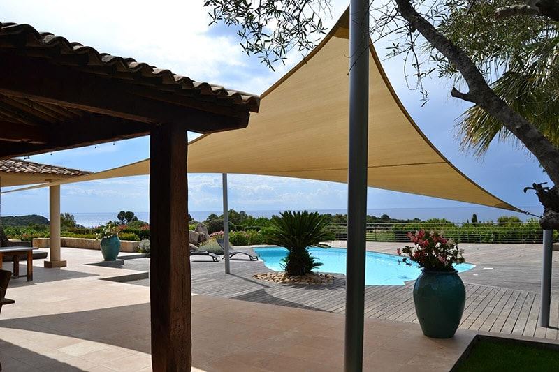 voile d'ombrage pour jardin
