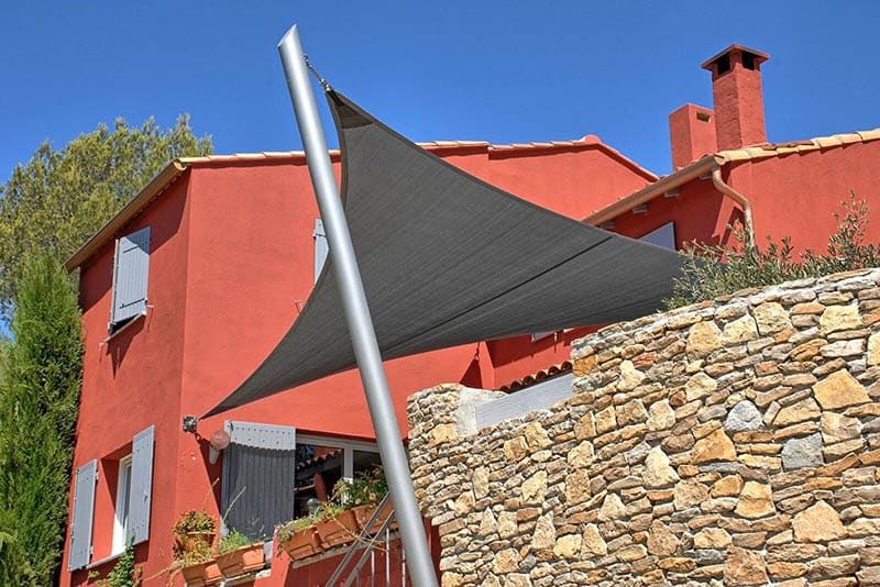 voile d'ombrage pour jardin